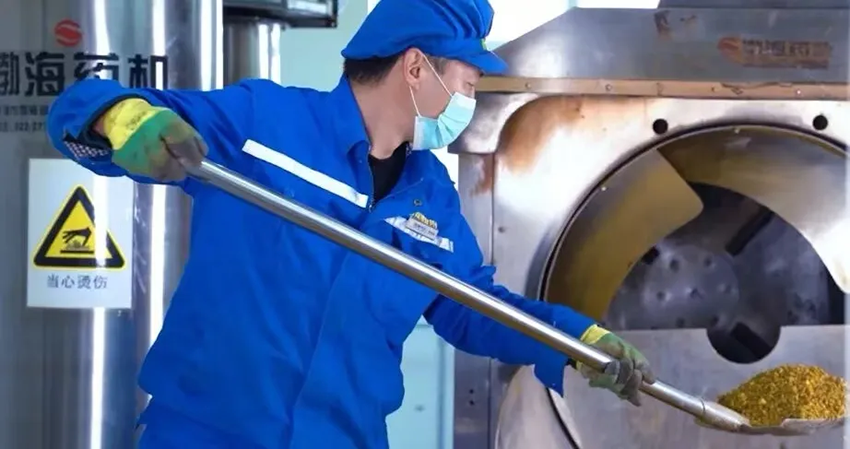 雙節(jié)“不打烊”！生產(chǎn)管理部以堅(jiān)守護(hù)航生產(chǎn)“加速度”